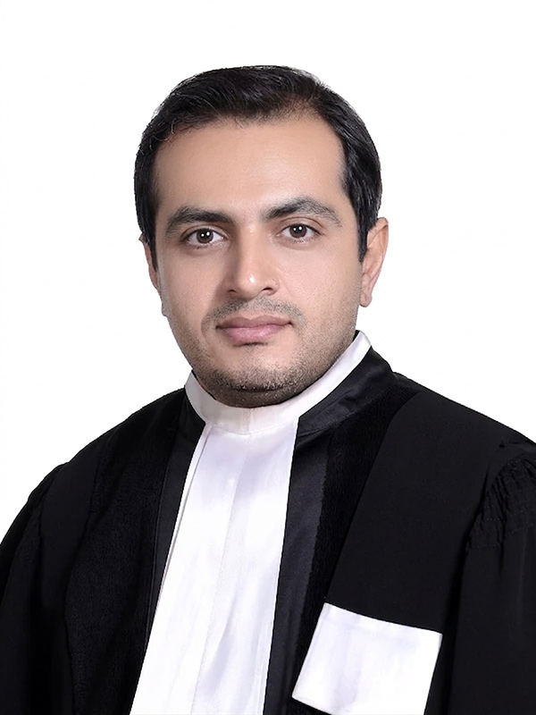 حمیدرضا نوید - وکیل پایه یک دادگستری